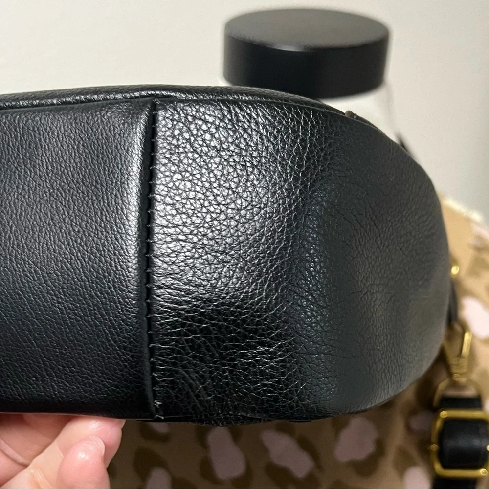 Fossil Black Leather Cross body Bag Purse - Picture 4 of 16